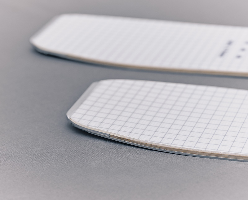 Spatule et talon relevés du Terrain